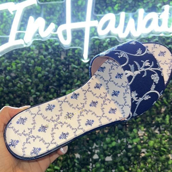 Hill House Home The City Summer Slide Blue Botanical 8 - Picture 9 of 14